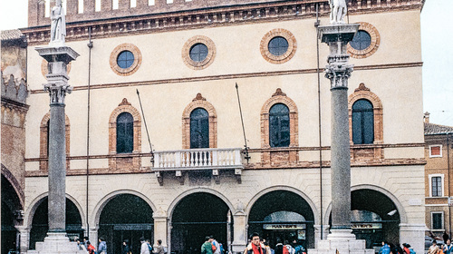 Il Palazzo del Comune o Palazzo Merlato