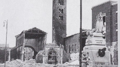 San Giovanni Evangelista dopo i bombardamenti subiti durante la Seconda Guerra Mondiale