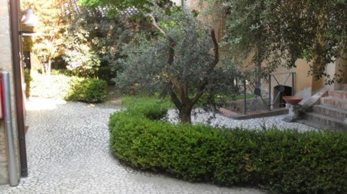 Corte interna di Casa Traversari